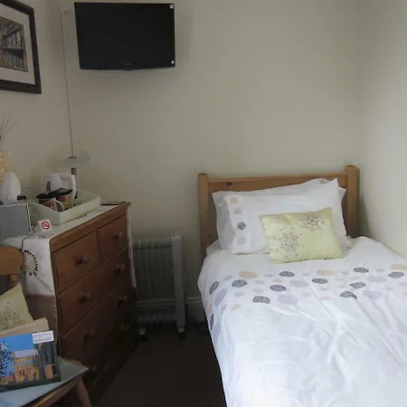 Bowen House Pensjonat 4*